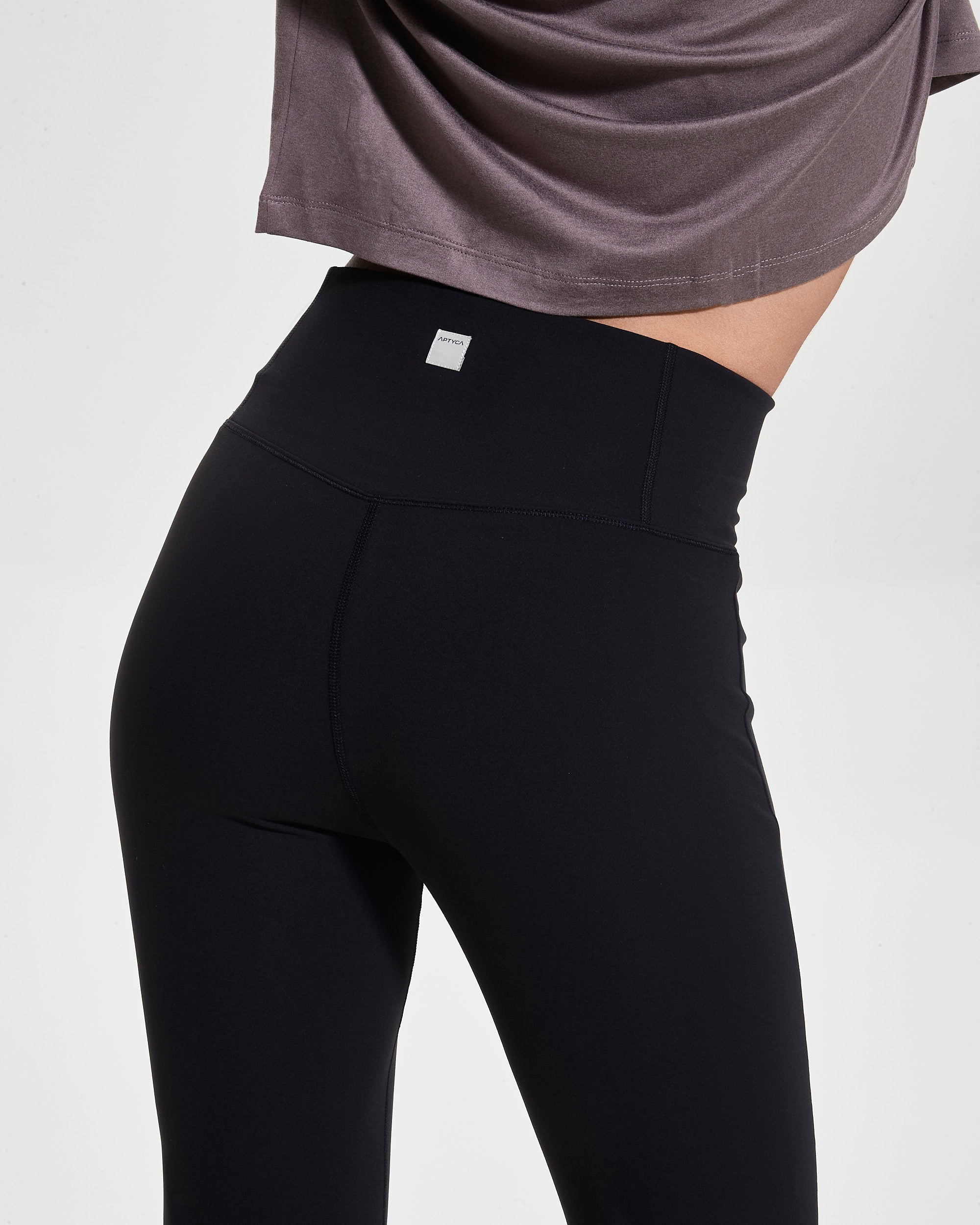 AptyBreath™ Flare Legging